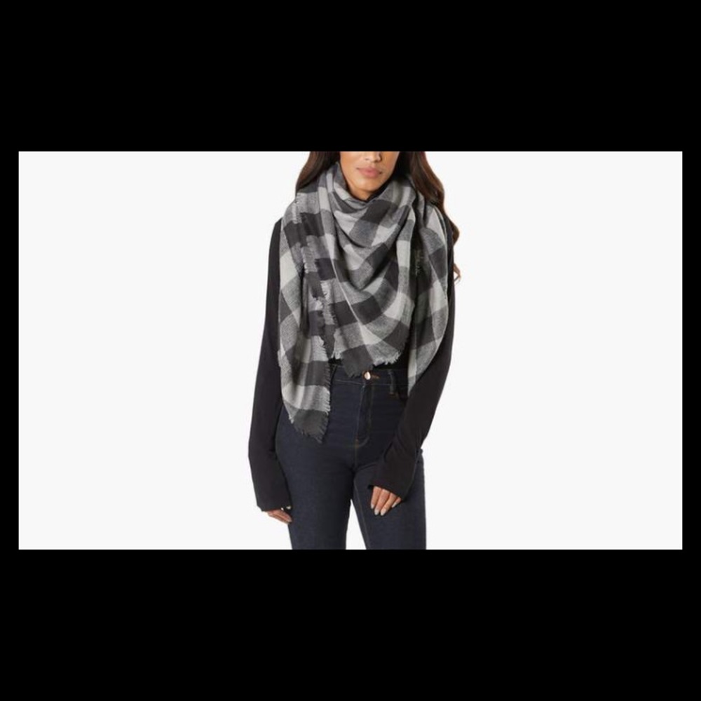 Oversized Plaid Blanket Scarf